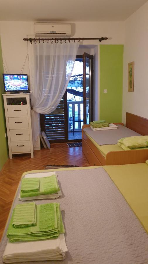Apartmani Dea יאדראנובו מראה חיצוני תמונה
