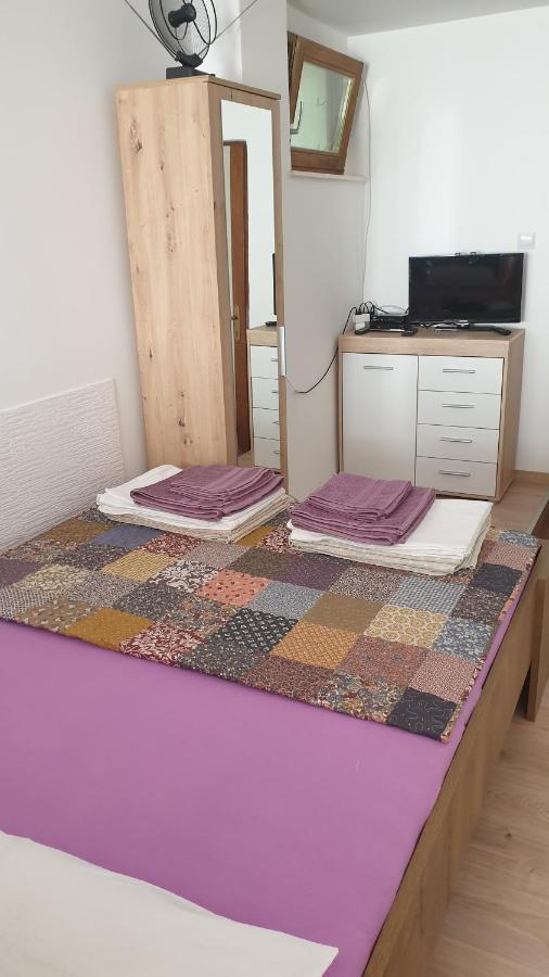 Apartmani Dea יאדראנובו מראה חיצוני תמונה